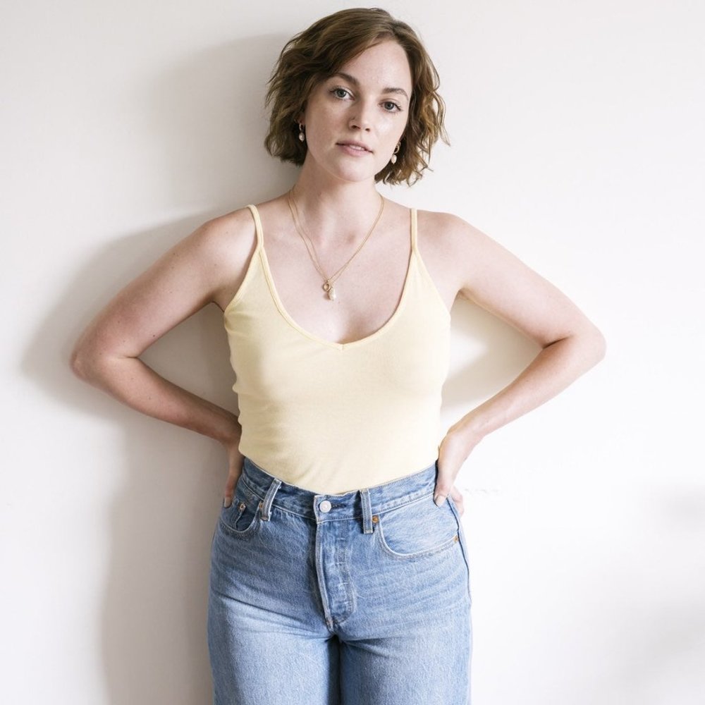 KOTN Italian Straw V neck tank, S